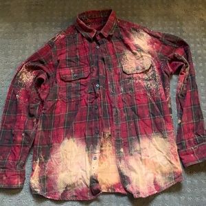 Oversized bleach dye flannel